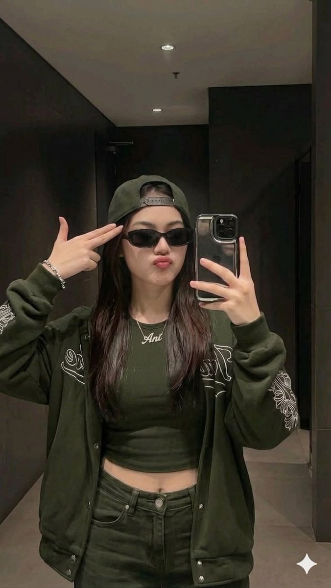 Bella 🖇️ tweet media