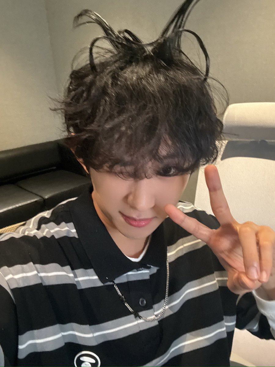 ONElentine_Day's tweet photo. 동일시 https://t.co/cm322LVzNT