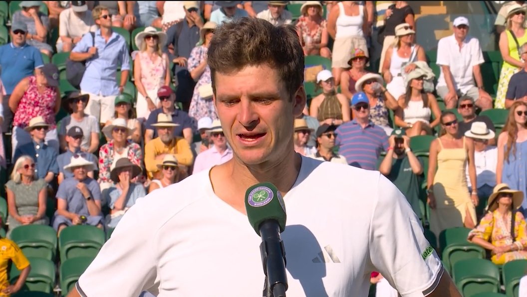 TheTennisLetter's tweet photo. Hurkacz spoke about the injury he suffered at Wimbledon 2 years ago after beating Tommy Paul

“A couple years ago you were ranked world #6. You had knee surgery last June. You fell out of the top 100 earlier this year. Can you talk me through what it’s been like to get back to the top?”

Hubi: “It was exactly two years ago on this court, 2nd round. I fell, getting up I ripped my meniscus. It was not fun. Since then it was kind of a struggle. I’ve had two surgeries. We’ve been putting a lot of work. Maybe the results weren’t showing it but just super happy to be able to get through to the 4th round here at Wimbledon. It’s such a unique place. I have really amazing memories from it. We’ll try to continue and play some good tennis.”

“You’ve made peace with the court now?”

Hubi: “Yes, yes.”

*Hubi kneels down to pat the grass*

Hubi: “Now we’re good” 😂