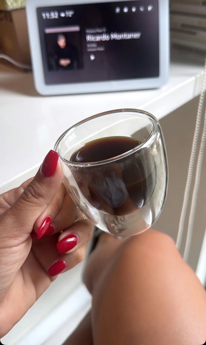 acteaday1's tweet photo. Un café es lo que necesito ahora https://t.co/XAb0Sg4i3F