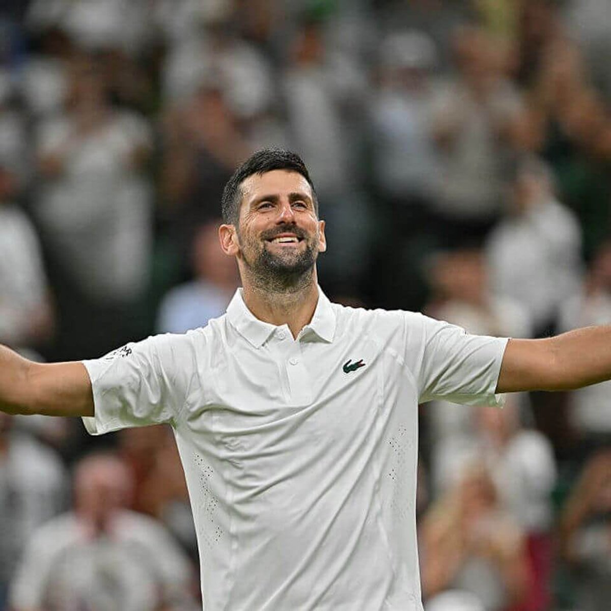 DjokovicFan_'s tweet photo. Can we all agree that when Roger Federer had the records, the media never compared him with the WTA?

But yet with Novak Djokovic, they do that every single time.

They just can't accept him breaking and having records.

I'm glad Novak is starting to mock them now. 🐐 https://t.co/9KSPV0KJcB