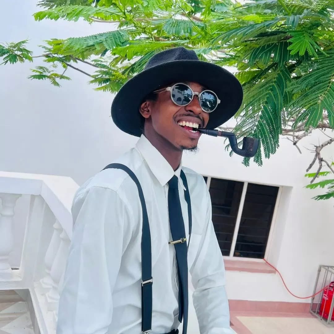 tilapiapointki1's tweet photo. As of Today I remember my late Grandfather who used to be a mentor and inspiration to me of which I acquired some Traits just like him. Godfathers and smoking pipes(kiko) used to be his favorite life happy swags. 
Continue resting in Peace Babuu!

#Zudchipreneurflix. https://t.co/xDz0PVwOlw