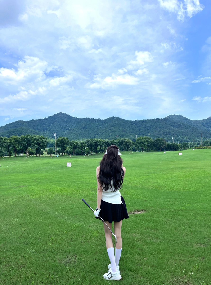 LdomGemma's tweet photo. プレーの腕前は聞かないでね、写真は撮りに来ただけだから（笑）！😊 https://t.co/hLbrA5mBhl