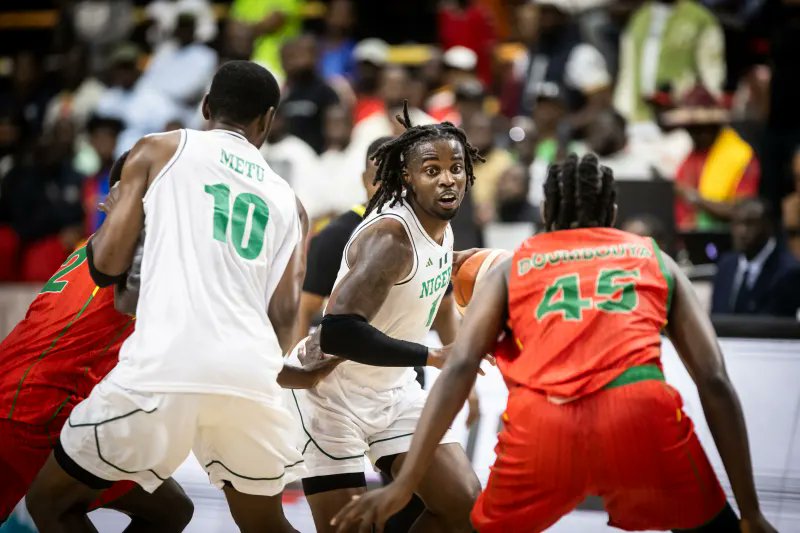 BeautifulNGA's tweet photo. FIBA World Cup Qualifiers 
FULL TIME 

Nigeria 🇳🇬 80-79 🇬🇳 Guinea

Nigeria D'Tigers booked their place in the Second Round of Qualifications. https://t.co/QXgkG53YY9