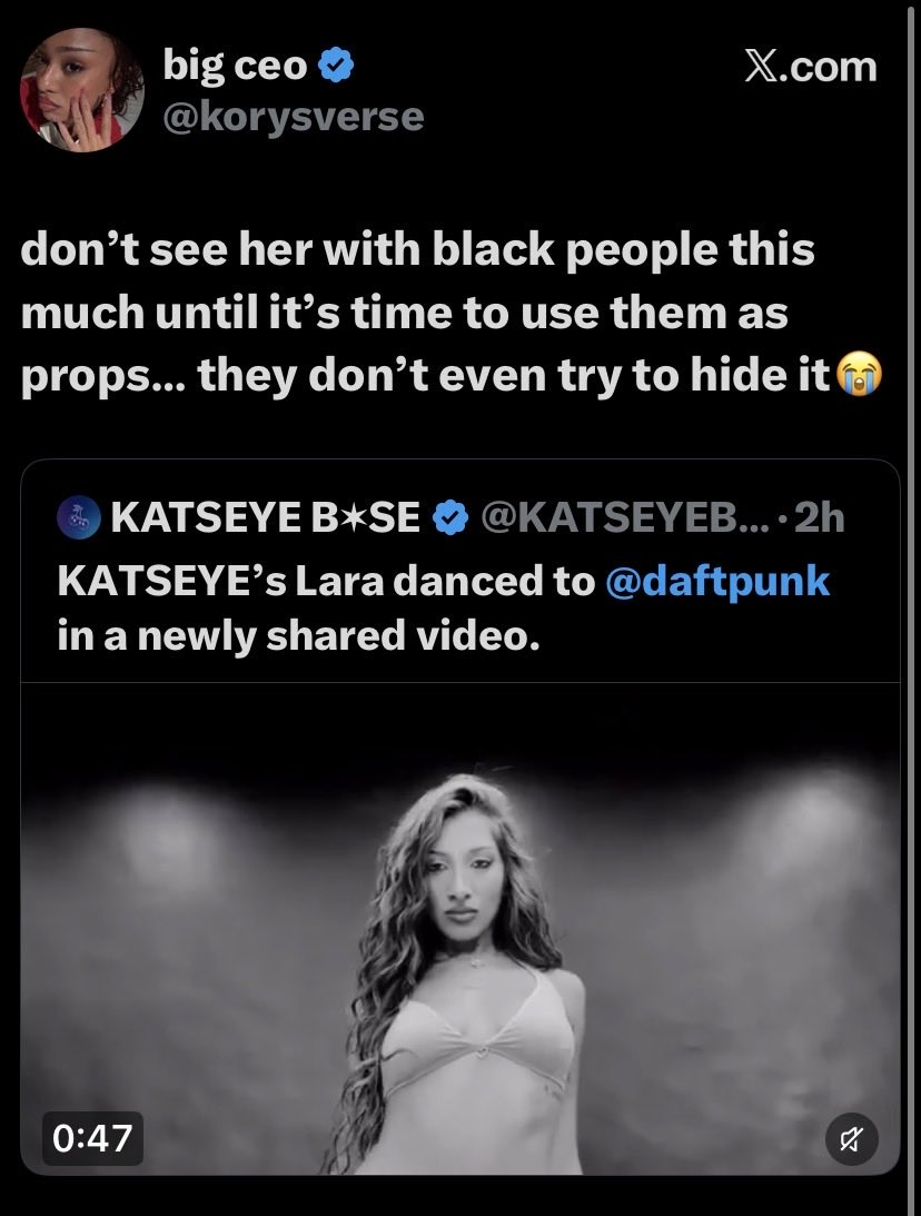 manonmadly's tweet photo. it keep getting weirdo and weirdo by the minute https://t.co/O3XaTkTjI2