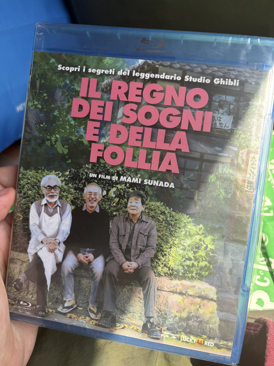 beforeesunset's tweet photo. aggiornamento cameretta cit. https://t.co/o1XUKupwRo