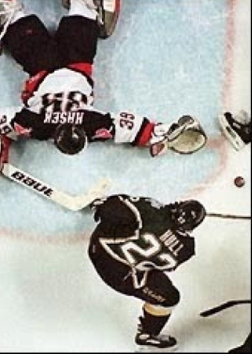 Bills78fan's tweet photo. @PlusEVAnalytics They called it the whole year until every time except for this one #nogoal https://t.co/Oh2xDAX0GK