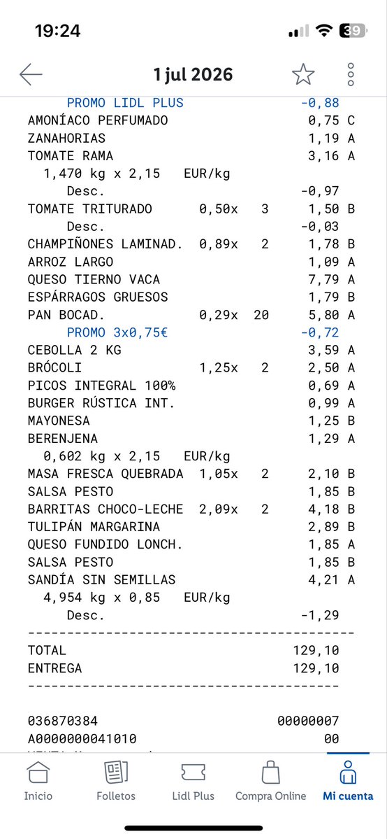 evamaria1992's tweet photo. @lidlespana he pagado por una sandía sin semillas y resulta de que las trae de regalo. https://t.co/4h1IWCqtX5