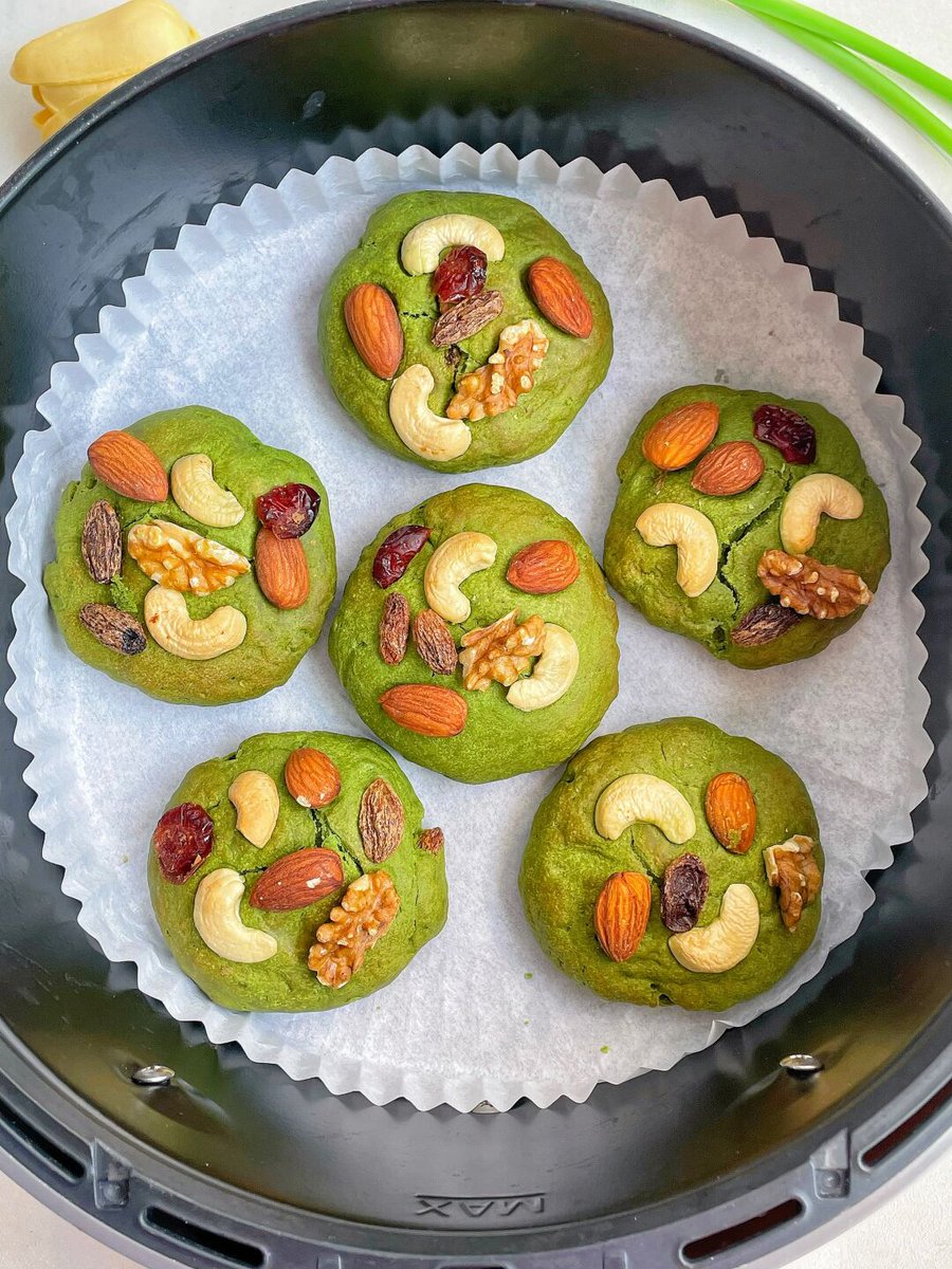 irishladdiebc's tweet photo. Spent the afternoon testing new matcha cookie recipe  Green tea aroma filling the kitchen u0026 warm, buttery bites hitting different—baking’s little magic! https://t.co/OU7jWMTaEP