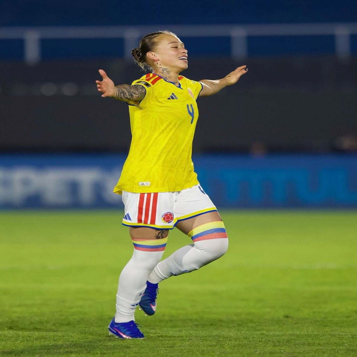 asciendeenred's tweet photo. Nuevo programa en De... Porte Académico: Campeonas de la Liga de Naciones-> https://t.co/7UCN0ZotK8 https://t.co/hnywUTd22E