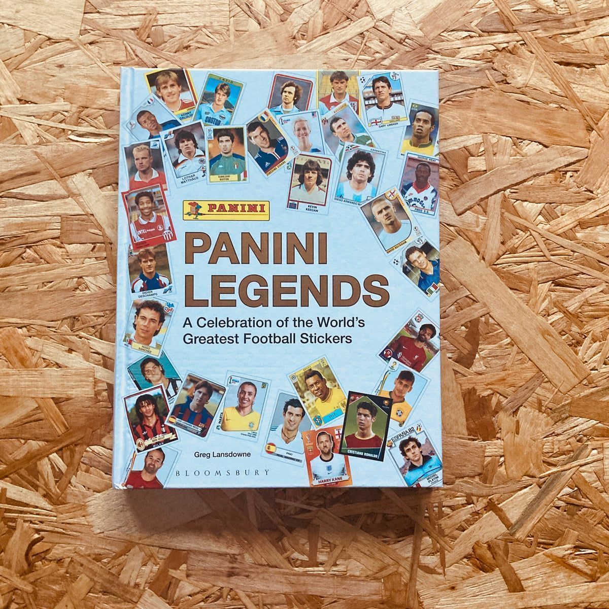 StanchionBooks's tweet photo. 𝐑𝐄𝐒𝐓𝐎𝐂𝐊 | PANINI LEGENDS by @Panini_book 

 From rookie to final playing sticker, this unique collection showcases the world's greatest footballers through their Panini sticker album appearances. 

🛒 https://t.co/EVj9HeV2Xy https://t.co/59PHkzgEqa