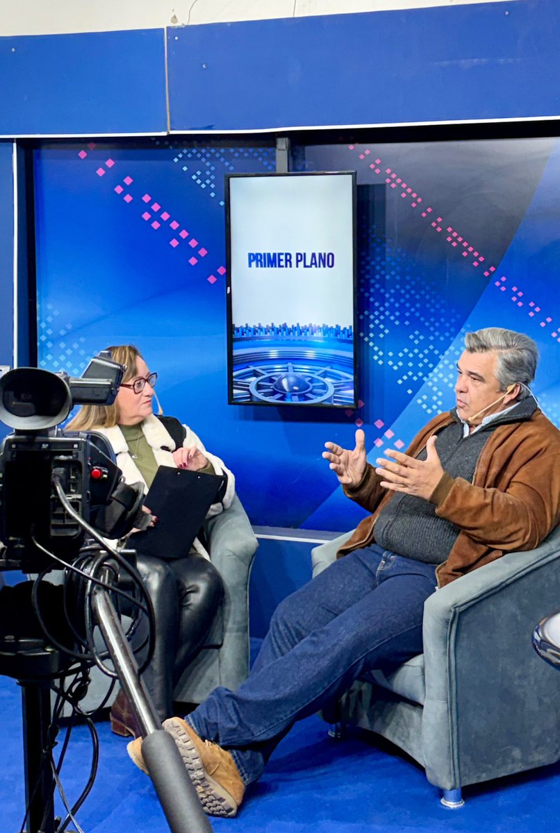 cdcamy's tweet photo. En Tacuarembo. Entrevista en Canal 7 . Acompañado por estimados compañeros del departamento. 
@PNACIONAL @alianzapaisuy @alianzauy https://t.co/lj9fUddoTe