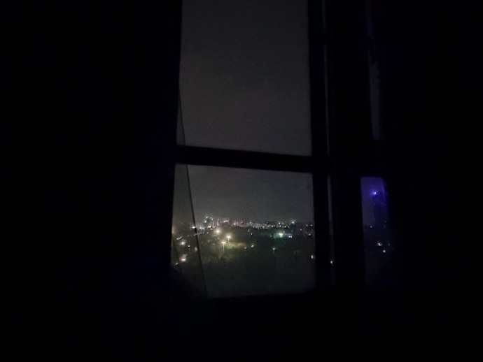 Shovhitt's tweet photo. I turn off the lights. From next door, I can hear the loud sound of television broadcasting the professional baseball league news https://t.co/at4nw8c8Qx