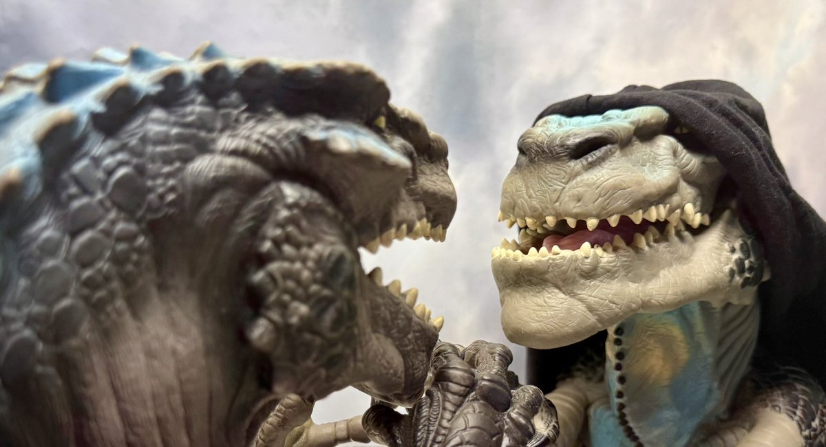 MonsterIslandB's tweet photo. Me: I’ve got a lot of Godzilla shit…

Me to Me: Buy more. https://t.co/i3NeeQ6Vuk