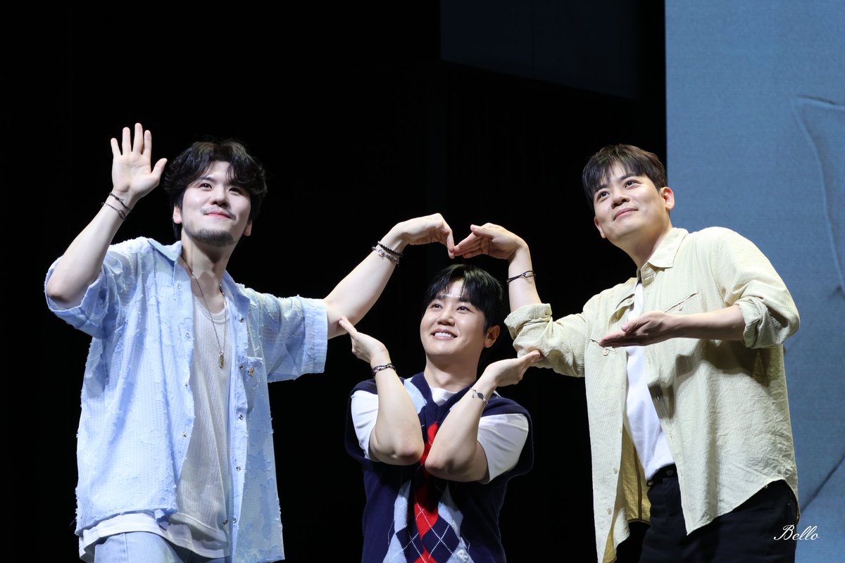 PalbulchulBello's tweet photo. 라포엠 데뷔 6주년 기념 '라뷰 1기' 팬이벤트 26.7.3
#라포엠 #유채훈 #최성훈 #정민성 # 박기훈

라포엠 사랑해❤️ https://t.co/eXibTboFKq
