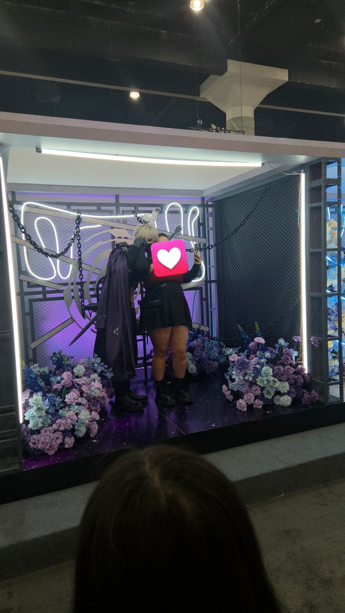 with_phi_x's tweet photo. Thank you to my bestie for getting this photo for me at the Love and Deepspace booth at Anime Expo 

Everyone before me in my session got cute Xav and I walk up, he brings out the cuffs for some reason lmaooooo

I didn't want to touch him out of respect but he was like please???? https://t.co/ZDNttyXz3j