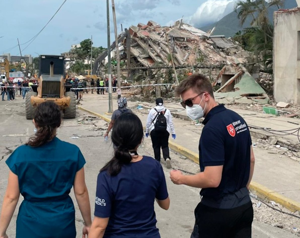 orderofmalta's tweet photo. Earthquake in #Venezuela: the #OrderofMalta mobilizes its global humanitarian network. @MalteserInt allocates €250,000 and sends a team to the ground. Mobile medical units and aid from #Italy, #Germany, #Spain, and #LatinAmerica to assist the population.
https://t.co/e5WGL7MUSG https://t.co/gMvNxqIdR3
