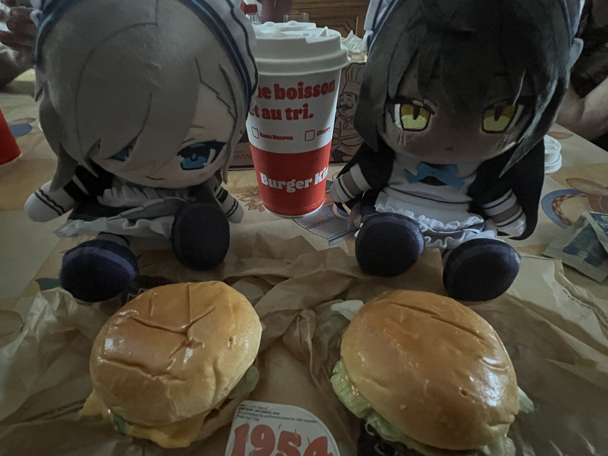 Rawzbeef's tweet photo. Smol burgers !
Never kill yourself, and eat it ! https://t.co/P4FRCnNagt