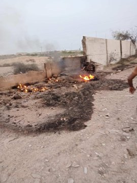 StrategicVang's tweet photo. Jiwani, Balochistan:
A VBIED attack attempted by FAH terrorists on the Panwan Joint Check Post was successfully thwarted by Pakistani security forces. According to the latest reports, 6 terrorists were killed, while 4 security personnel (3 PCG, 1 Army) were martyred and 16 others https://t.co/5kIZsv6l1G