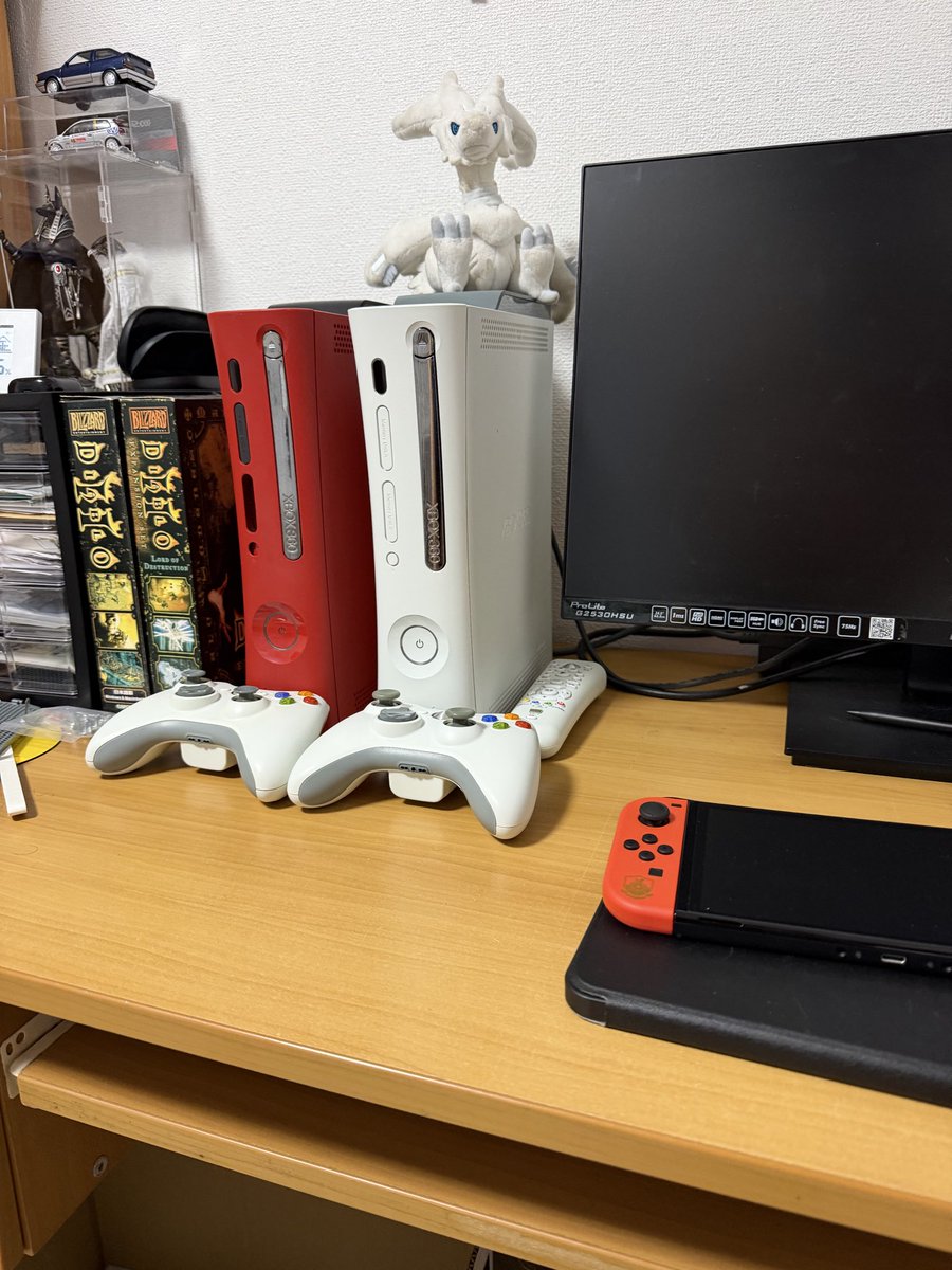 FBABR200X's tweet photo. I have two now, fuck it https://t.co/rQWbWe30fK
