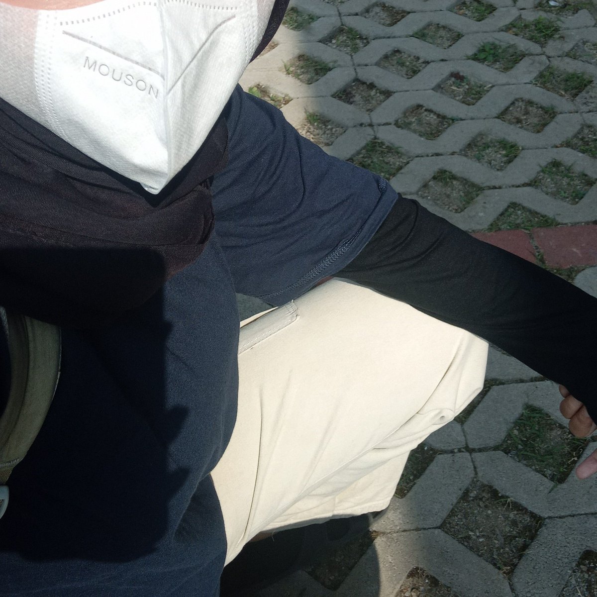 tseccecz's tweet photo. kegiatan ap ni? ya btul moto aka moe tonggong di jam 10 pagi~ https://t.co/heOmq5xVLV