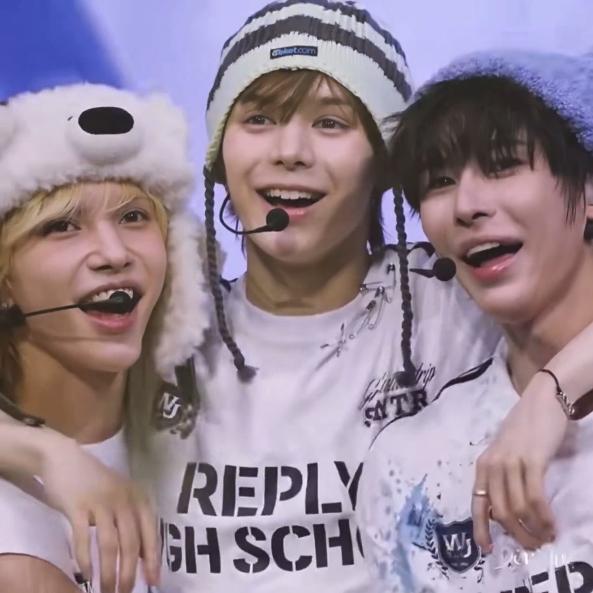 twentiedfour's tweet photo. 🦈🦁🧸 https://t.co/0ZuDrp3nS4