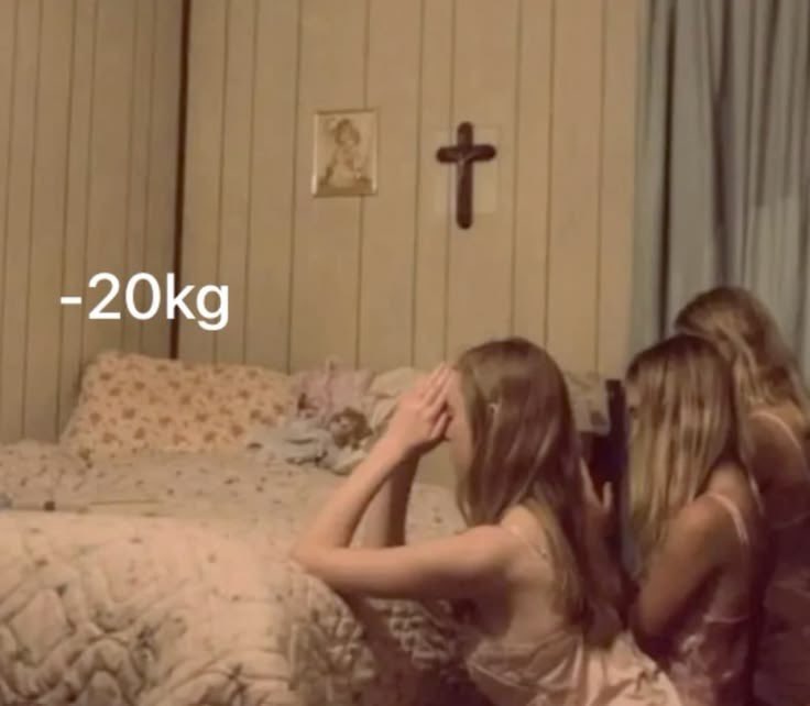 lia ♡ tweet media