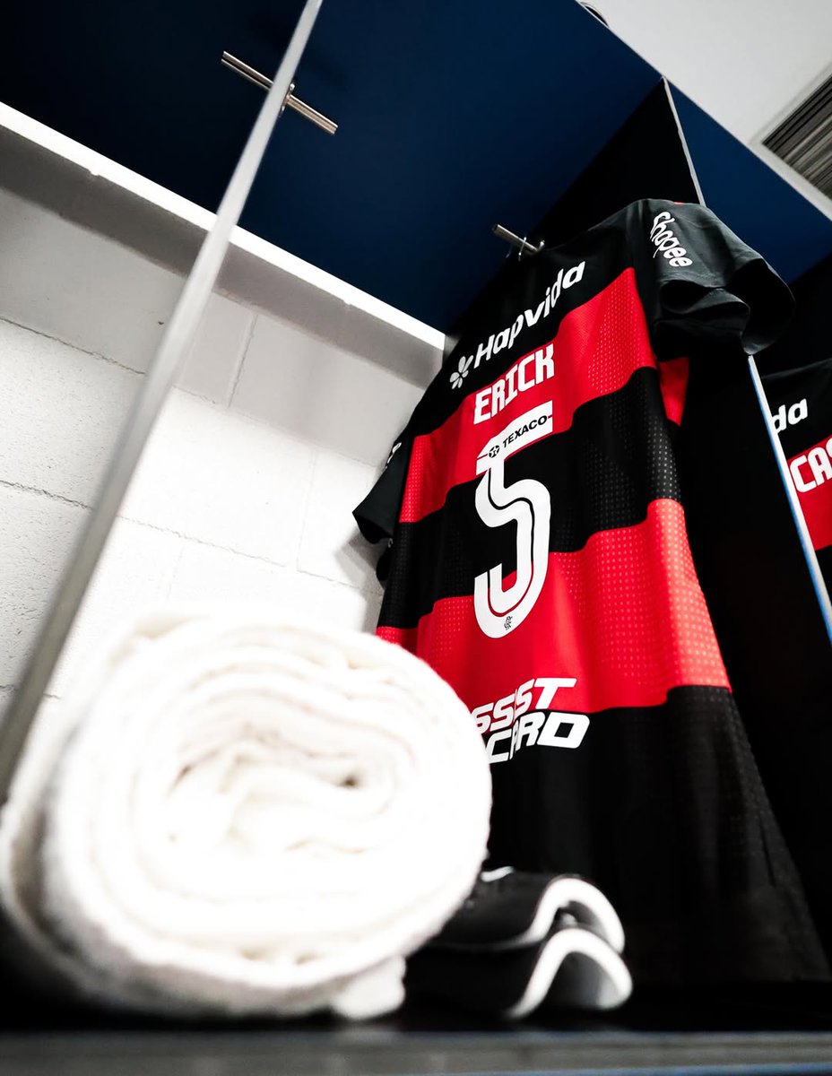 Flamengo_es's tweet photo. Manto sagrado, listo ✔️ https://t.co/1yr2bvQ1QZ