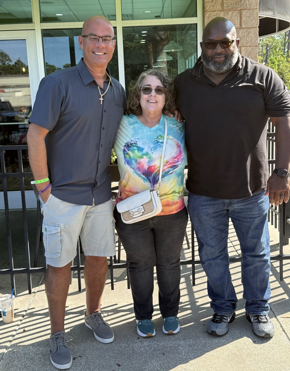 OfficerNorman's tweet photo. What a morning in PCB! I had the pleasure of meeting and having breakfast with Eric and Reesha who traveled in 2 hours from Pensacola. Also met Sharon and Kim from here in PCB! Then I met Selina from Panama City! I finished up by meeting sisters Cohollie and Nichole who traveled in from Dothan, Alabama! All this before noon! So great to meet everyone!