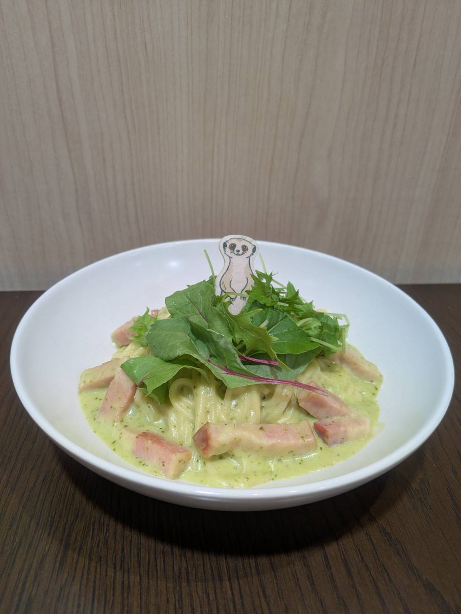 namafes_yeah's tweet photo. 【カフェコラボのお知らせ】
ナマケモノ百貨店開催期間中、近鉄奈良の2階にあるフルフルールさんというカフェでコラボメニューが販売されます！
見ても食べても楽しいコラボメニューです！（ならにまる。さんのメニューもありますよ！）
ぜひみなさまのご来店をお待ちしいています！
＃ナマ百 https://t.co/iDHQ60JDjQ