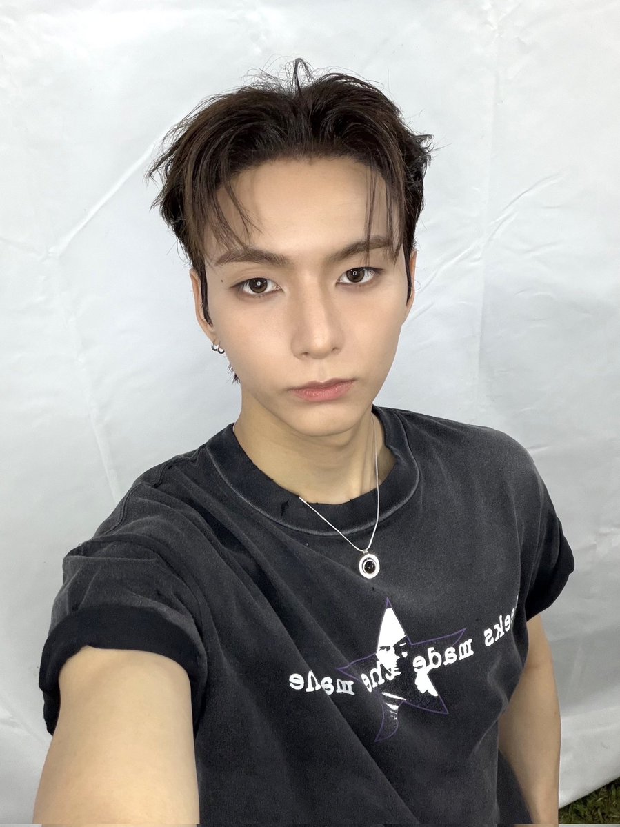 리모 tweet media