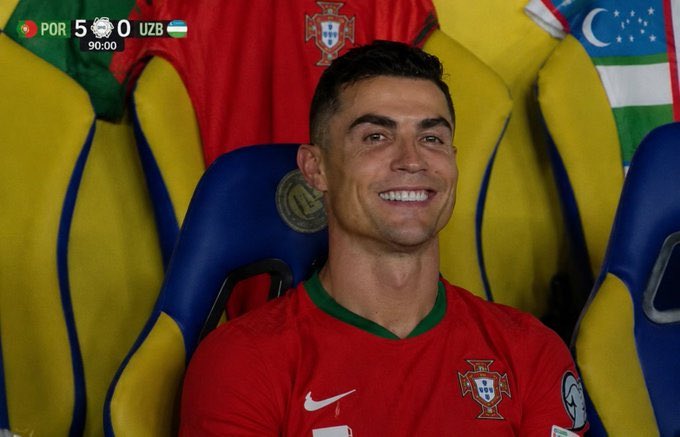 LastBorn_VI's tweet photo. Messi is playing today, yet the timeline is unusually quiet. I expected more noise for the second-greatest player ever. https://t.co/U4lcD1MDgF