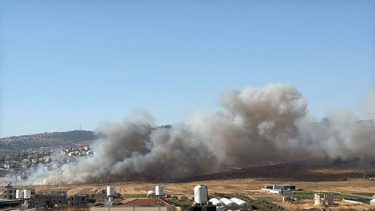 AbujomaaGaza's tweet photo. zionist jewish settlers burn crops of Palestinian farmers in the occupied West Bank city of Nablus https://t.co/Rw9aqF0OQe