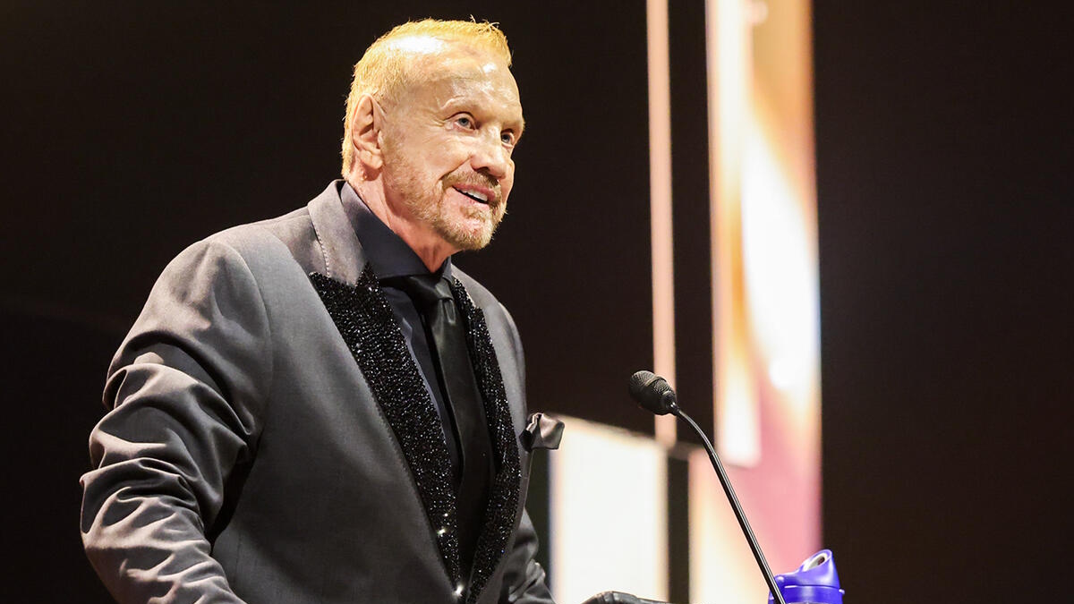 WrestleTalk_TV's tweet photo. WWE Hall of Famer DDP recalls asking "who the f**k is Rey Mysterio" after losing out to him in Dave Meltzer's rookie of the year award in 1992:

"I remember I was sure as hell I was gonna get rookie of the year, and then my brother Eric Watts got it, PWI rookie of the year. I was, I should have been, but it was stolen from me. 

"But I figured Dave Meltzer, he knows, he’s not my biggest fan but he knows. No one’s put the work in more than me, and then I see this name: Rey Mysterio, I go ‘Who the f**k is Rey Mysterio.’ 

"And then he comes into WCW, and all I hear is his name. Rey Mysterio is going to the ring, and I wanted to see it live. ‘Rey Mysterio’s here? I gotta see this guy.’ And about two minutes into that match I realized I was a distant, distant second to Rey Mysterio (laughs). He was by far the rookie of any era he wanted to roll into."

(Wrestling Life Online)