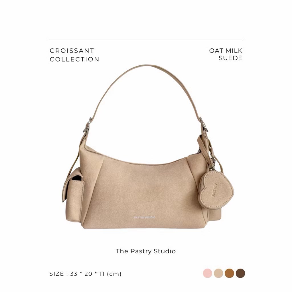 madamlinnn's tweet photo. ส่งต่อ https://t.co/NhS03XWVBm รุ่น croissant suede สี oat milk 800 ส่งฟรี กดมาตอน 1100🥹⭐️
📮พร้อมโอนด้ายยเลยค่า
#ส่งต่อกระเป๋า #thepastrystudio  #ส่งต่อเสื้อผ้า #ส่งต่อเสื้อผ้ามือสอง #gentlewoman #atreasurebox #polarboll #labella #kappabkk #rallymovement https://t.co/9w666dgRE3
