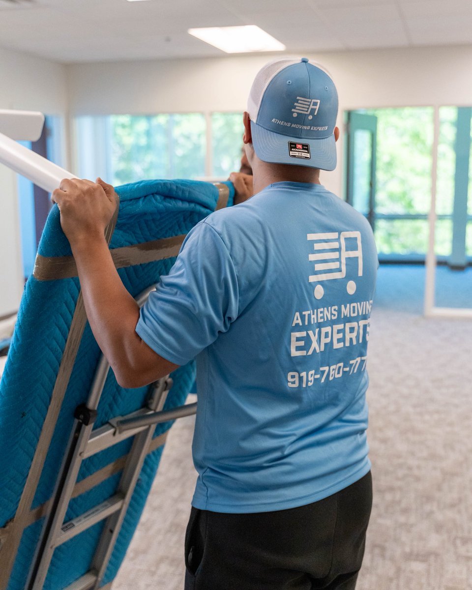 AthensMovingExp's tweet photo. Office moves take planning, coordination, and attention to detail. From desks and chairs to computers and equipment, our crew keeps everything organized for a smooth transition.

Ready to move your office? Contact Athens Moving Experts for a free estimate. https://t.co/dxpXiRocDK