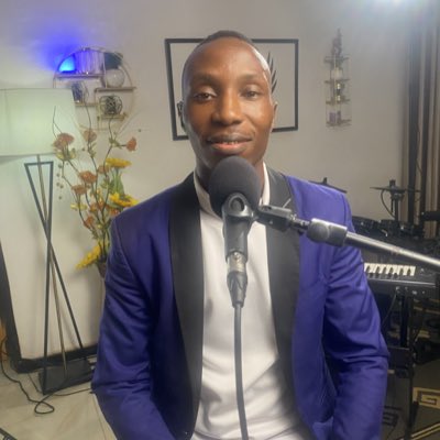 oguns_emma's tweet photo. #NewProfilePic https://t.co/8SA89OCFc6