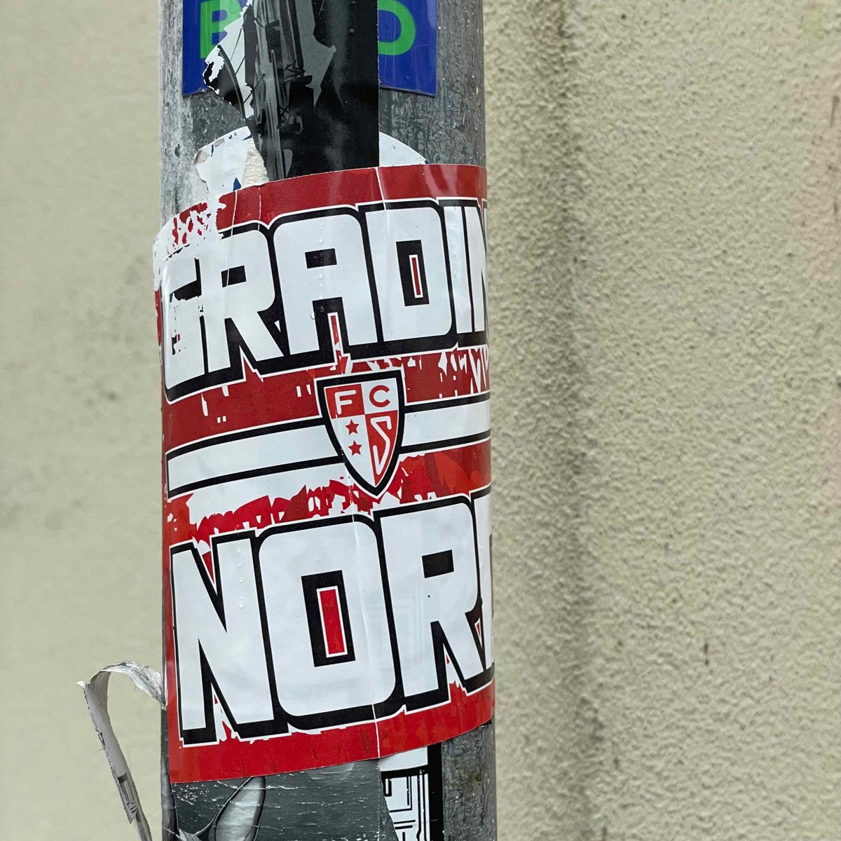 StickerHunting's tweet photo. 🇨🇭 FC Sion (more stickers: https://t.co/arqnz3ZGBy)
✅ Strasbourg, France
#FCSion #FC_Sion #SionFC #ForzaSion #ChallengeLeague https://t.co/jZzsifWuQ6
