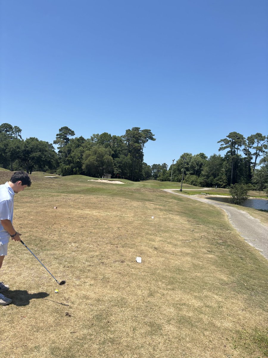 TYHICKs202's tweet photo. Playing a quick 18. The boys are absolutely firing nose already #dirty cartgirl wants my #cock. Will be taking her to my outdoor shower later. https://t.co/Jwq1jglVGa