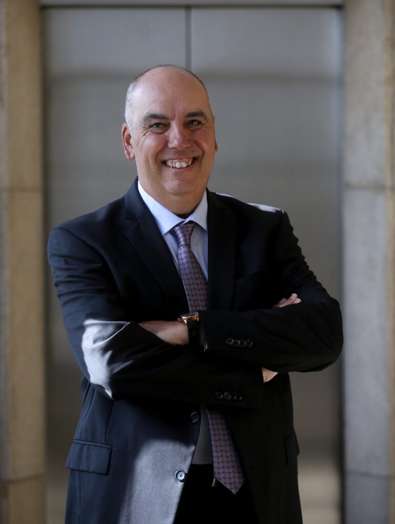 MartnPeiretti1's tweet photo. 🚨AHORA🚨 Este es el juez Martínez de Giorgi, que acaba de cumplir el pedido de los socios de Milei como Novelli, apartó de la causa $Libra a los denunciantes que perdieron plata con la criptoestafa liderada por Novelli y Javier Milei. Javier Milei compra impunidad. https://t.co/Ms4iYEUrxx