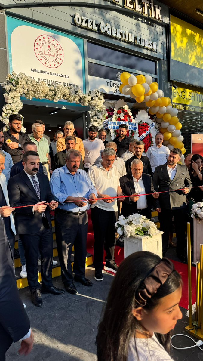 hasan_suyu44951's tweet photo. Mehmet Eltik hocamız 25 yıllık tecrübesiyle eğitim camiasına hizmet https://t.co/Z9Erir8Xzağerli hocamız ve yeğenim Berat Akıl,ın açtığı özel eğitim kurumunun açılışına katıldık.Hayırlı Uğurlu olsun. https://t.co/QsnG8BSurg