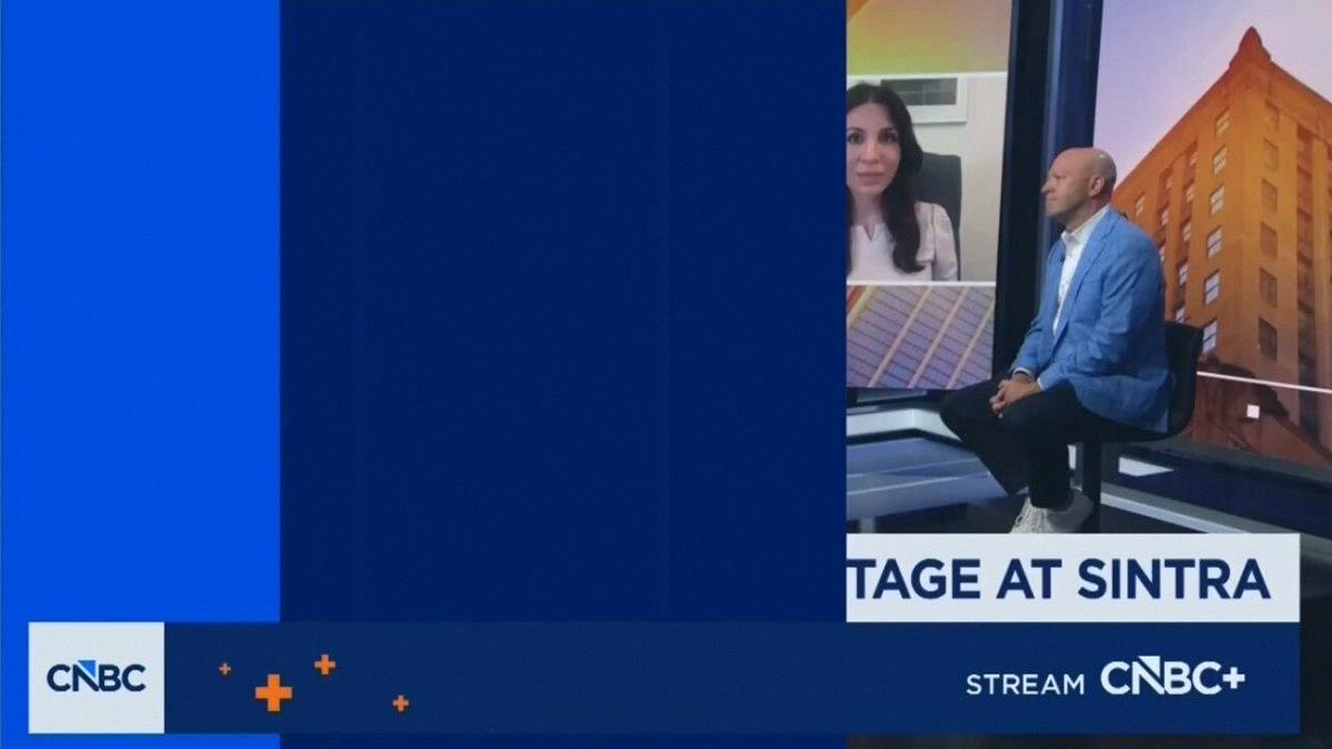 GHodara's tweet photo. Nvidia's making over $6M per employee 💸

Meanwhile, the average S&amp;P 500 company pulls in about $600K per worker.

AI companies are just on another level... huge thanks to @eva_ados for the clip 🙌 https://t.co/u3Krbu1PNi
