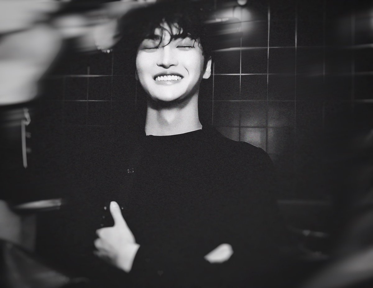 tinysag's tweet photo. Raise your hand if this is the light of your life at least once a day:

#SEONGHWA #성화 https://t.co/gfdlmMGWCM