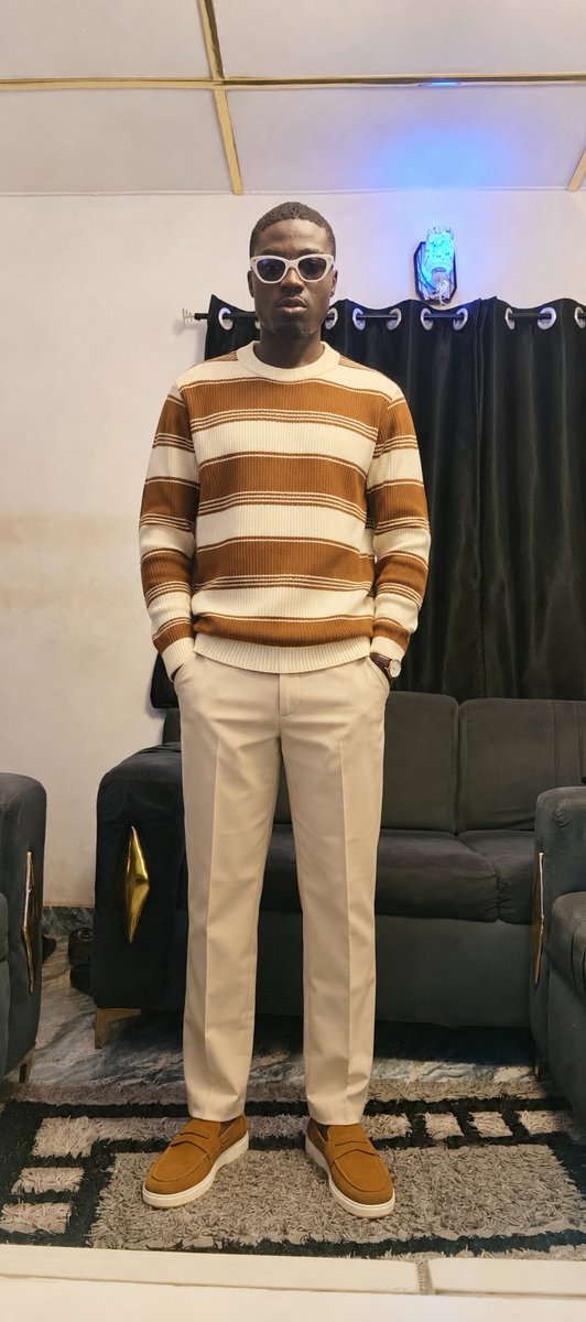 Johnson372655's tweet photo. Make una rate my outfit 😎😂🔥 https://t.co/ae8GMRGBLU