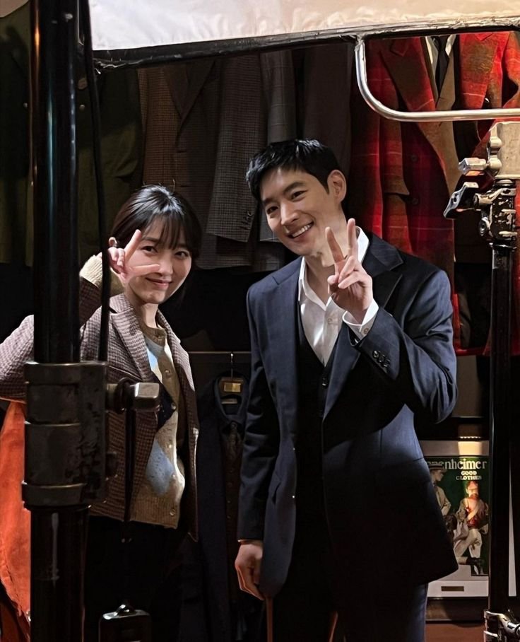 eunchaejung_'s tweet photo. @leejehoun Happy birthday to the man who brings so much light and depth to the screen, my wonderful co-star, Lee Je-hoon oppa. 🌟 Walking alongside you was like finding a beautiful melody, a quiet reassurance that every scene we built together held a piece of magic. https://t.co/I3ZC0FL5Ob