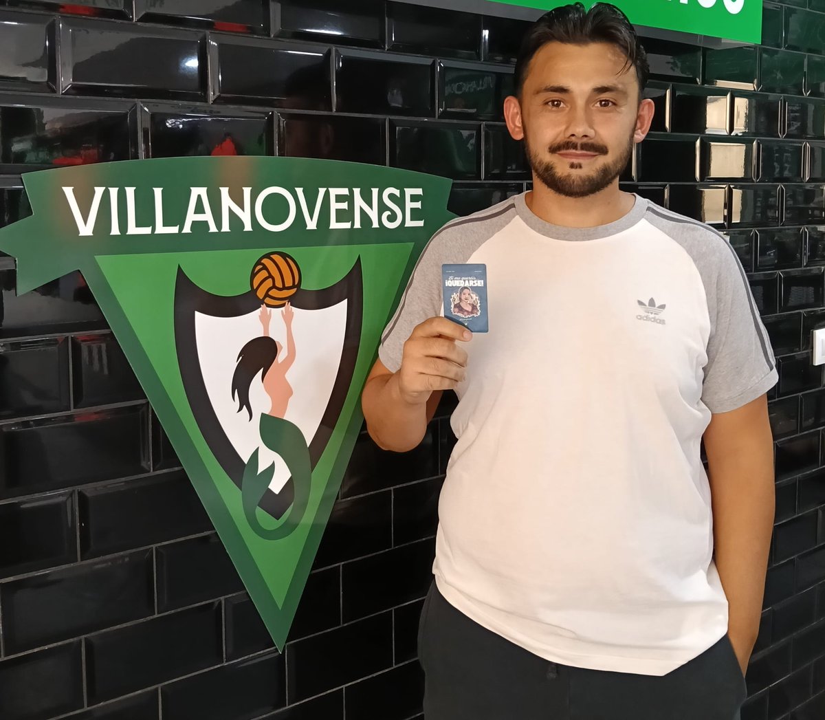 cfvillanovense's tweet photo. SERONES DE CORAZÓN 💚

Con ganas de devolveros todo el apoyo con un bonito año 😍 

La ilusión por bandera...  👌🏻

#SiMeQuereisQuedarse https://t.co/a2iz5vlfcd