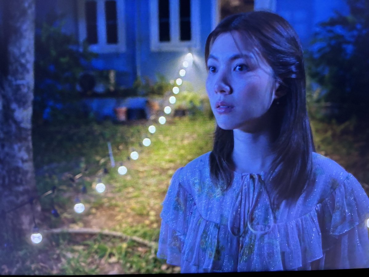 koala_tennn's tweet photo. Ormie looks so beautiful as always, but this look right here… she’s so effortlessly gorgeous. Look at her! 

LINGORM ILF EP3  
#วาดฝันวันวิวาห์EP3 https://t.co/aZZpfvLRpD