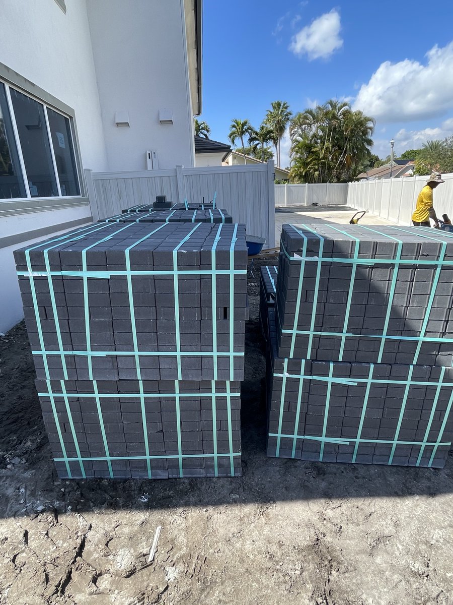StoneBizCEO's tweet photo. One man’s pavers…is another man’s gold! https://t.co/uhc4if7IPA