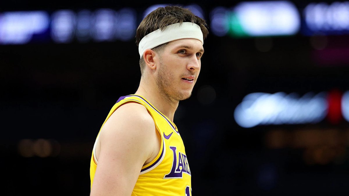 OOSSports's tweet photo. Pistons were reportedly ready to max out Austin Reaves, per @BrettSiegelNBA 👀

That pressure pushed the Lakers to a 4-year, $185M offer.

Detroit made it expensive fast. https://t.co/UUS9QprK79