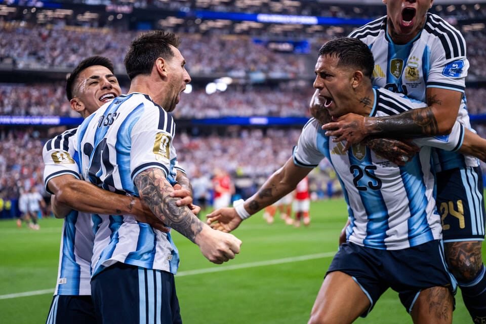Intermiamicfhub's tweet photo. 🚨🗣️Facundo Medina: "We will fight with our lives to give Leo Messi the farewell he deserves."  🥹🇦🇷 https://t.co/MpUeY4p4ts